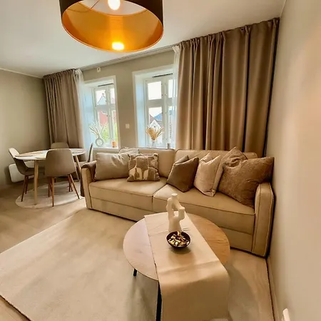 Leilighet I Bergens Vakreste Gate - Nydelig Utsikt Over Innseilingen Til Bergen! Extérieur photo