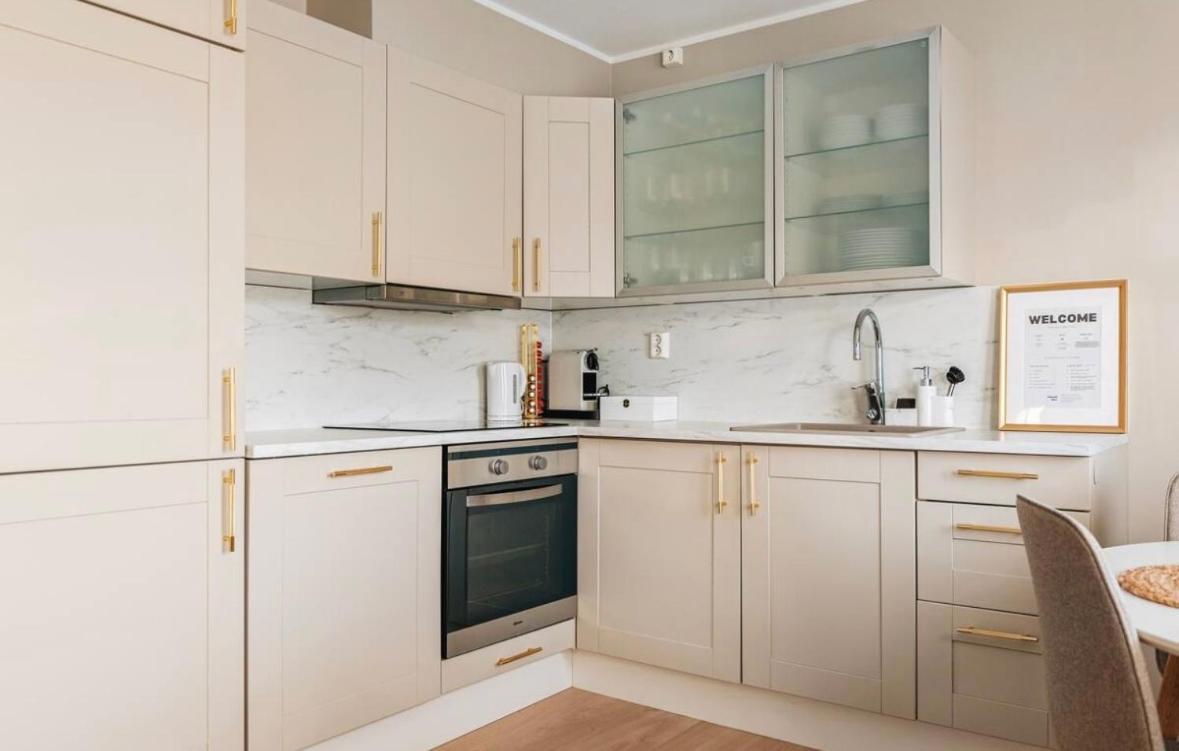 I Bergens Vakreste Gate - Nydelig Utsikt Over Innseilingen Til Bergen! Appartement *